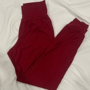 3/$60 Athleta Burgandy Salutation Jogger small tall